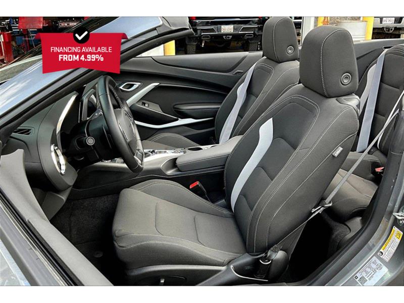 chevrolet Camaro 2021 - 24