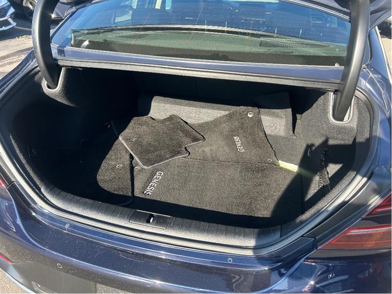 genesis G70 2023 - 19