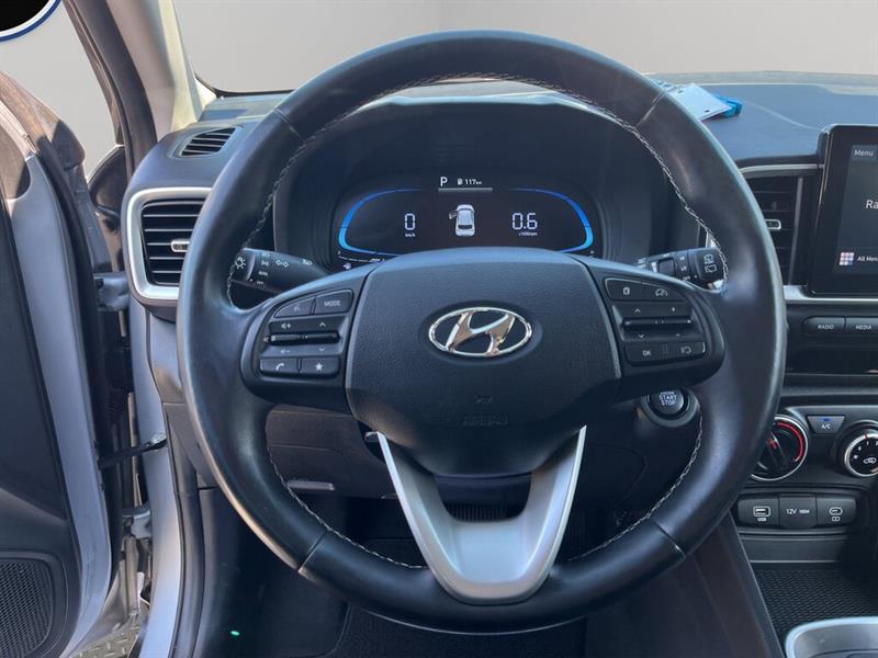 hyundai Venue 2023 - 14