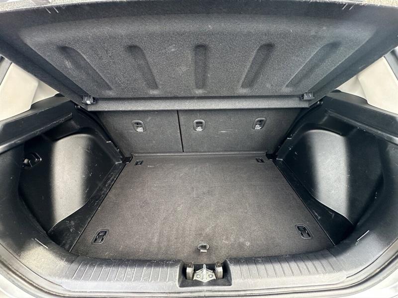 hyundai Venue 2024 - 25