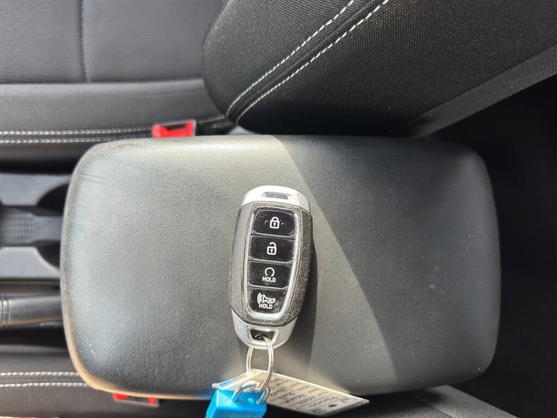 hyundai Venue 2024 - 26