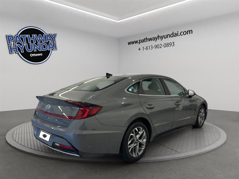 hyundai Sonata 2022 - 4