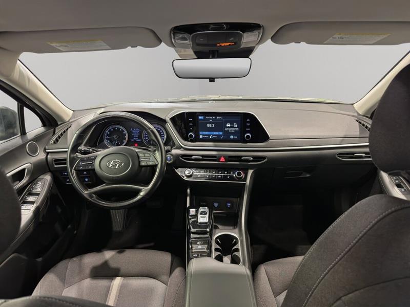 hyundai Sonata 2022 - 16