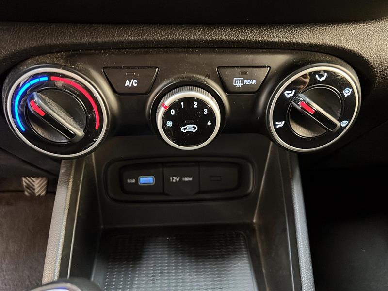 hyundai Venue 2022 - 14