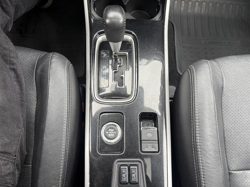 mitsubishi Outlander 2017 - 27