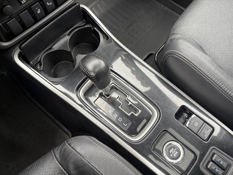 mitsubishi Outlander 2017 - 28