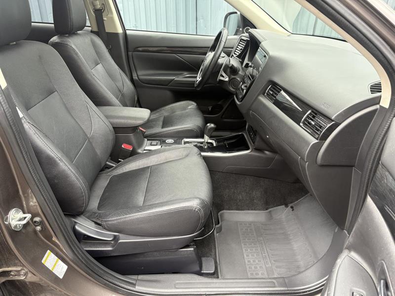 mitsubishi Outlander 2017 - 40