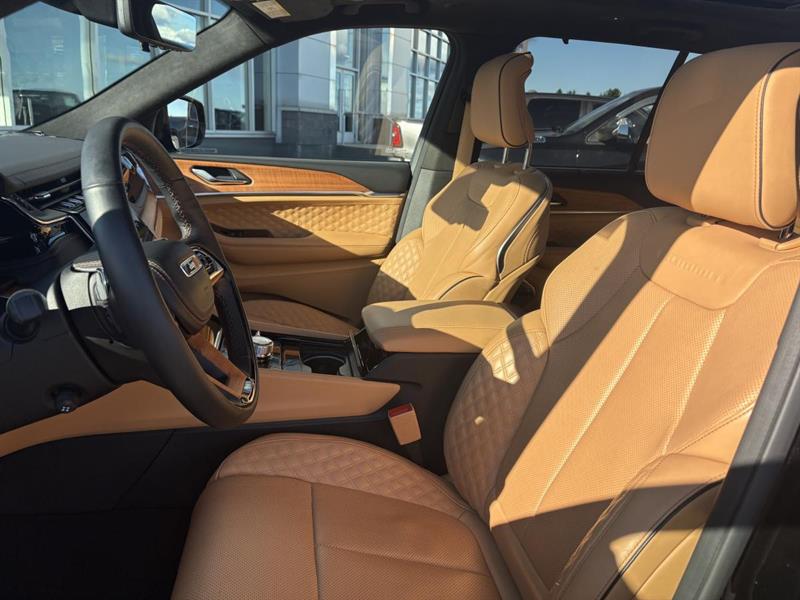 jeep Grand Cherokee 2024 - 12