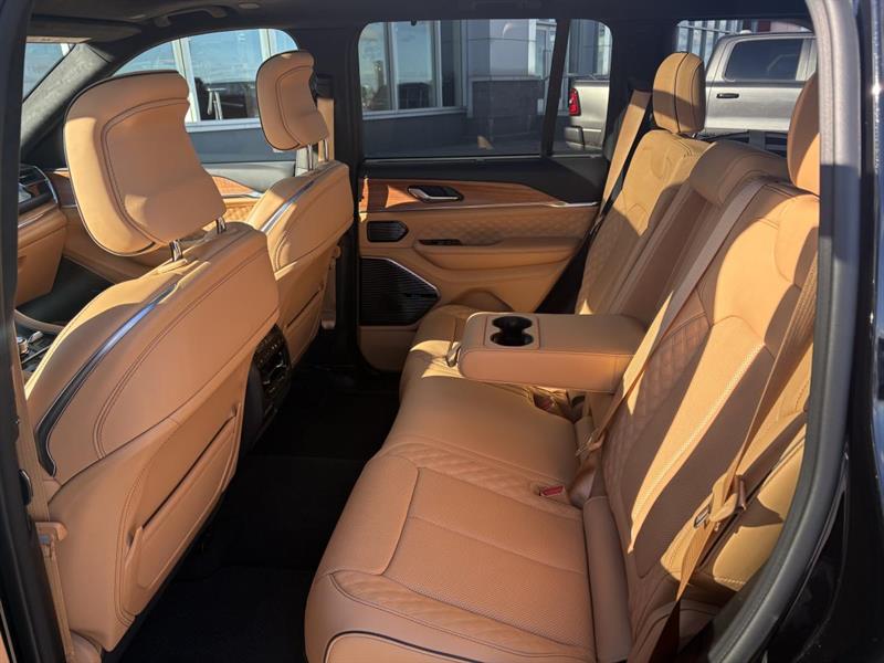 jeep Grand Cherokee 2024 - 13