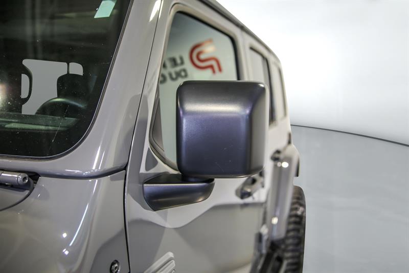 jeep Wrangler 2023 - 16