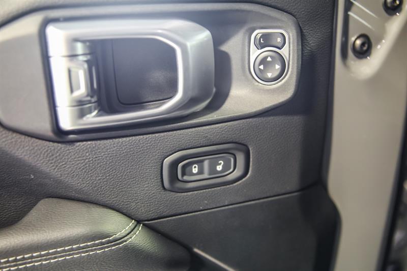 jeep Wrangler 2023 - 17