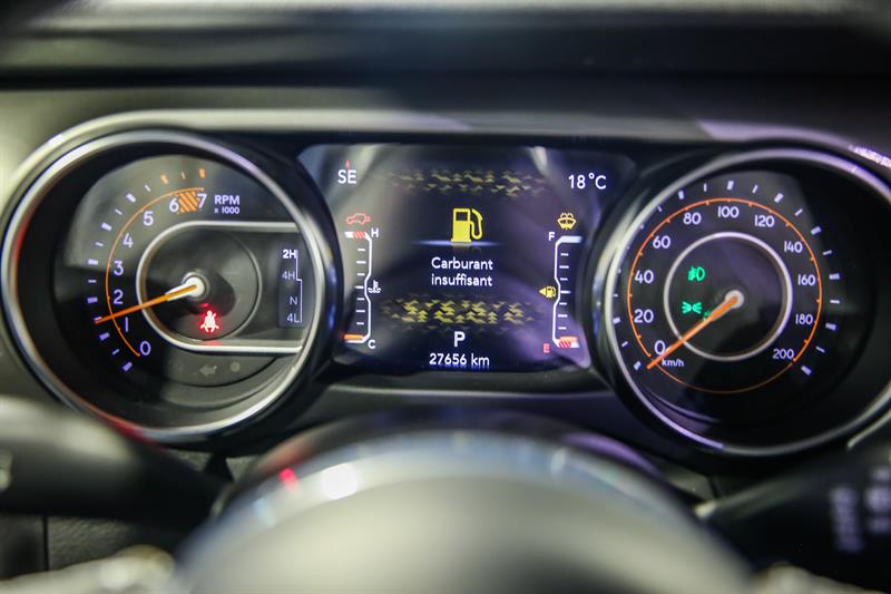 jeep Wrangler 2023 - 26