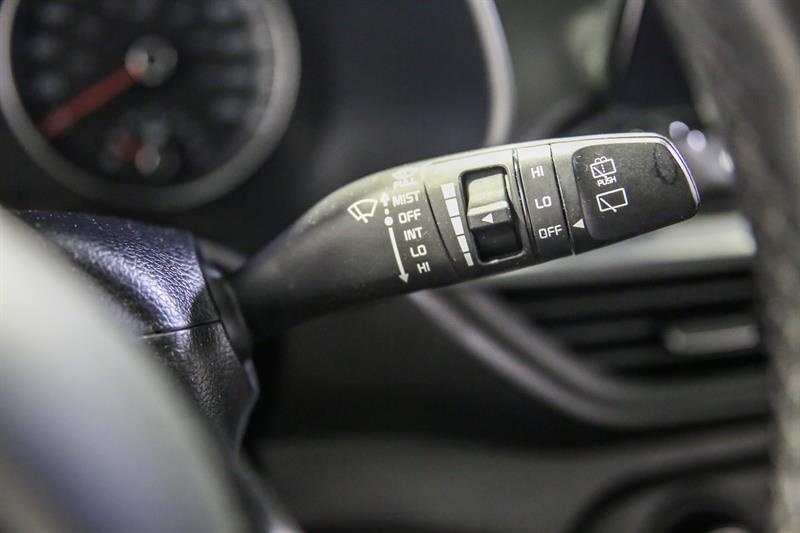 kia Forte5 2021 - 19