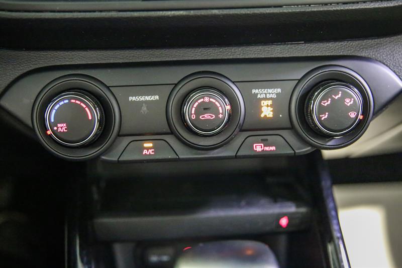 kia Forte5 2021 - 24