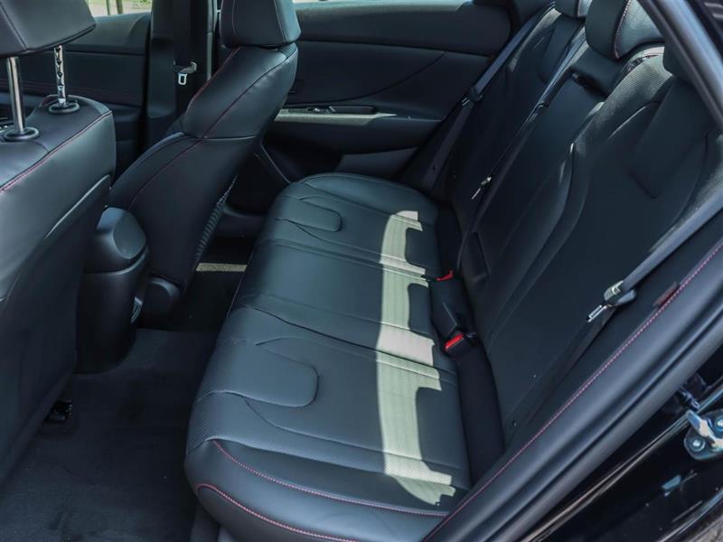 hyundai Elantra 2025 - 14