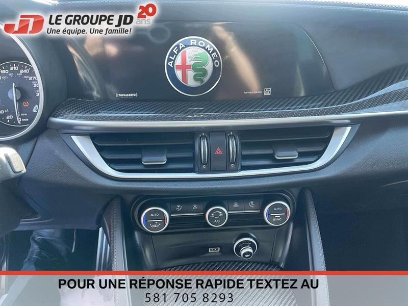 alfa romeo Stelvio 2022 - 9