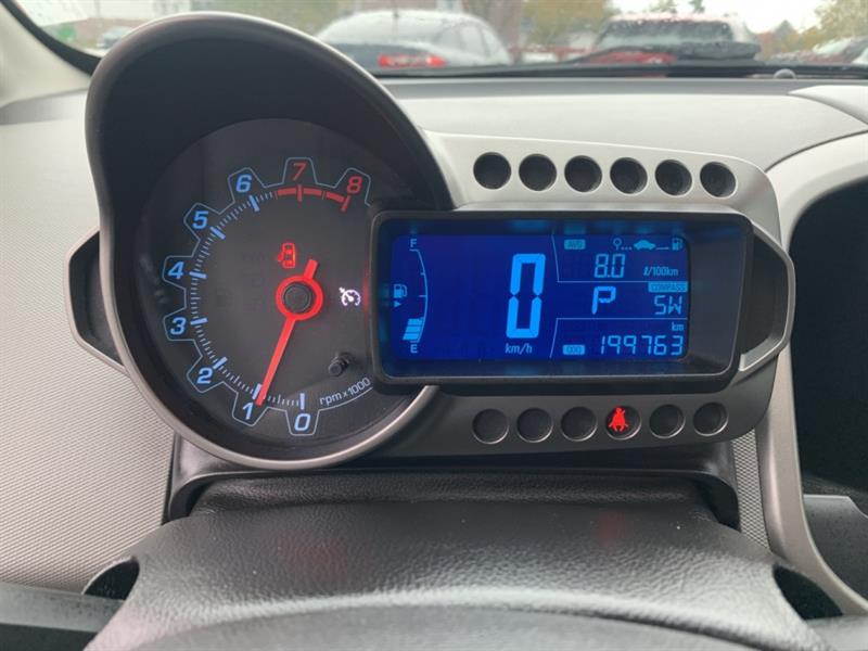 chevrolet Sonic 2013 - 13