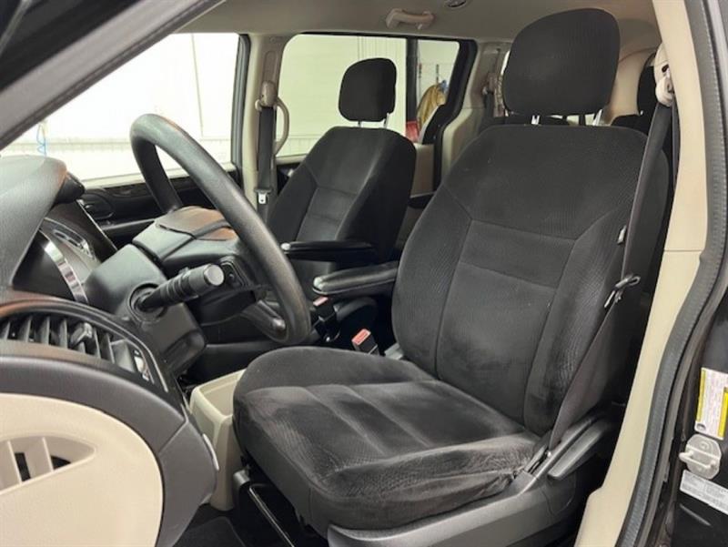 dodge Grand Caravan 2015 - 26