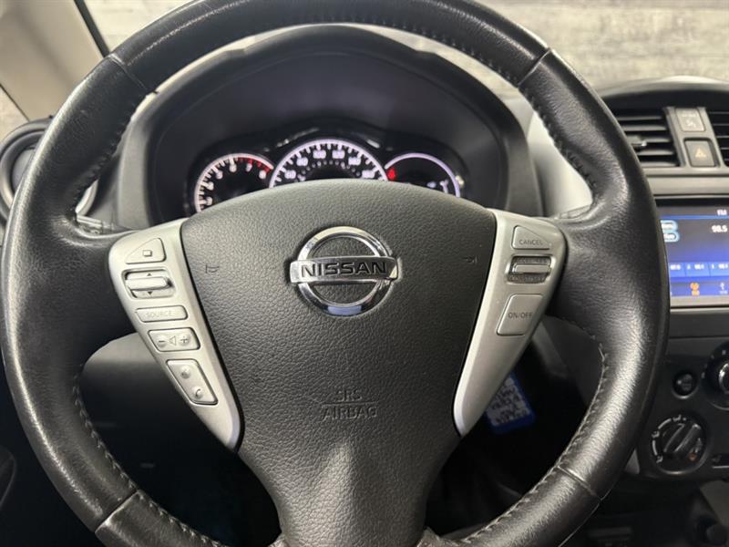nissan Versa Note 2019 - 12
