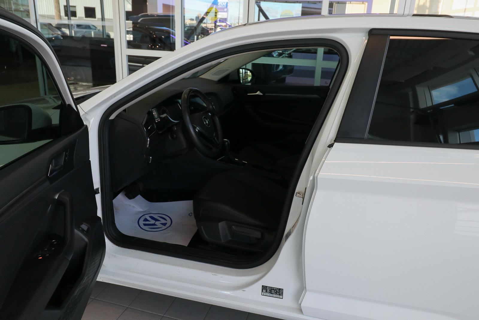 volkswagen Jetta 2021 - 10