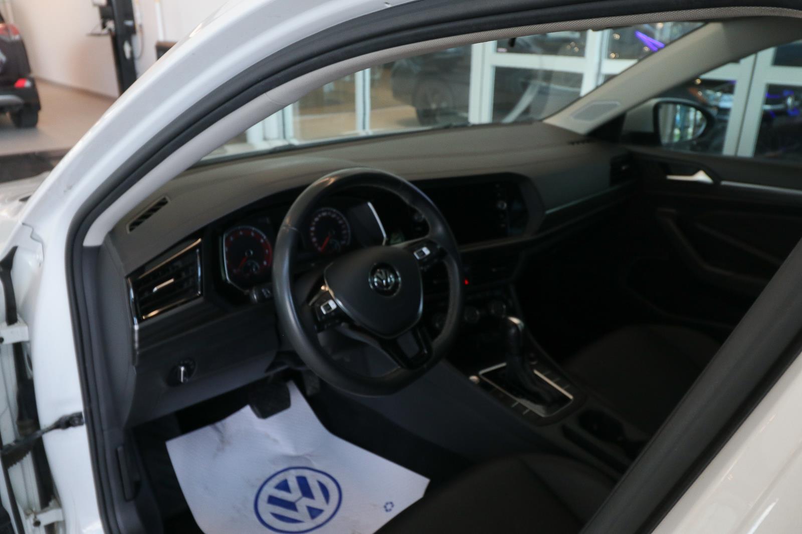 volkswagen Jetta 2021 - 11