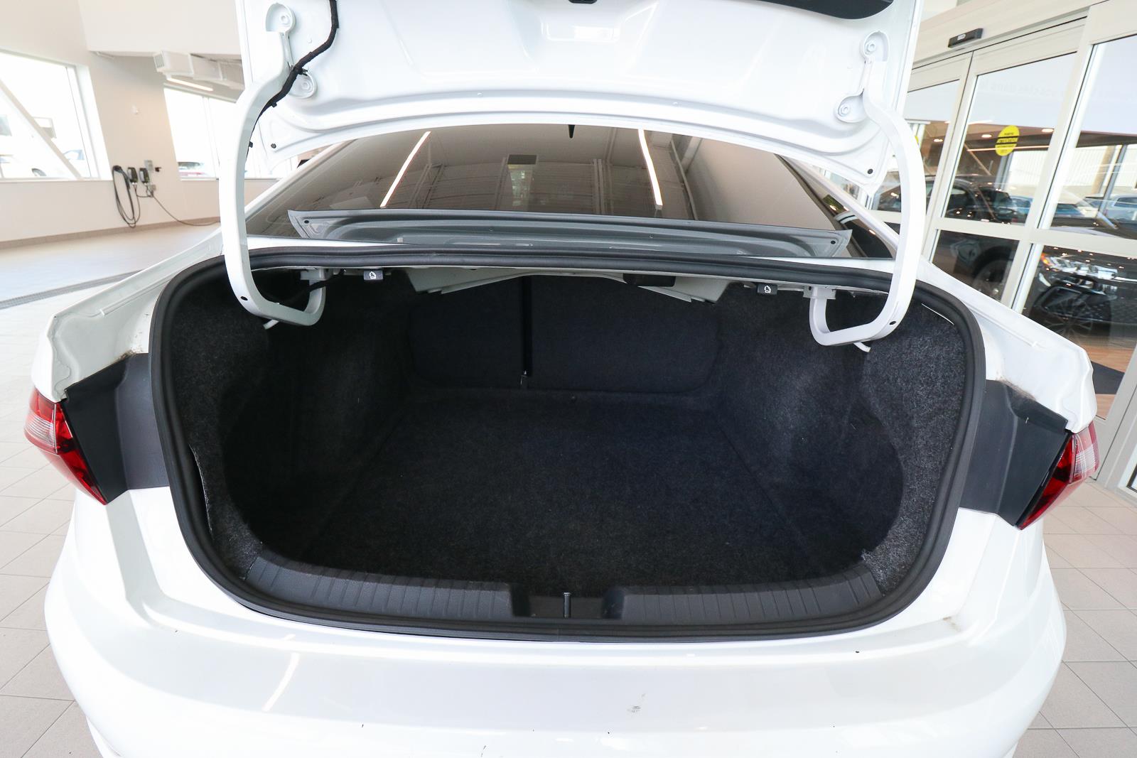 volkswagen Jetta 2021 - 18