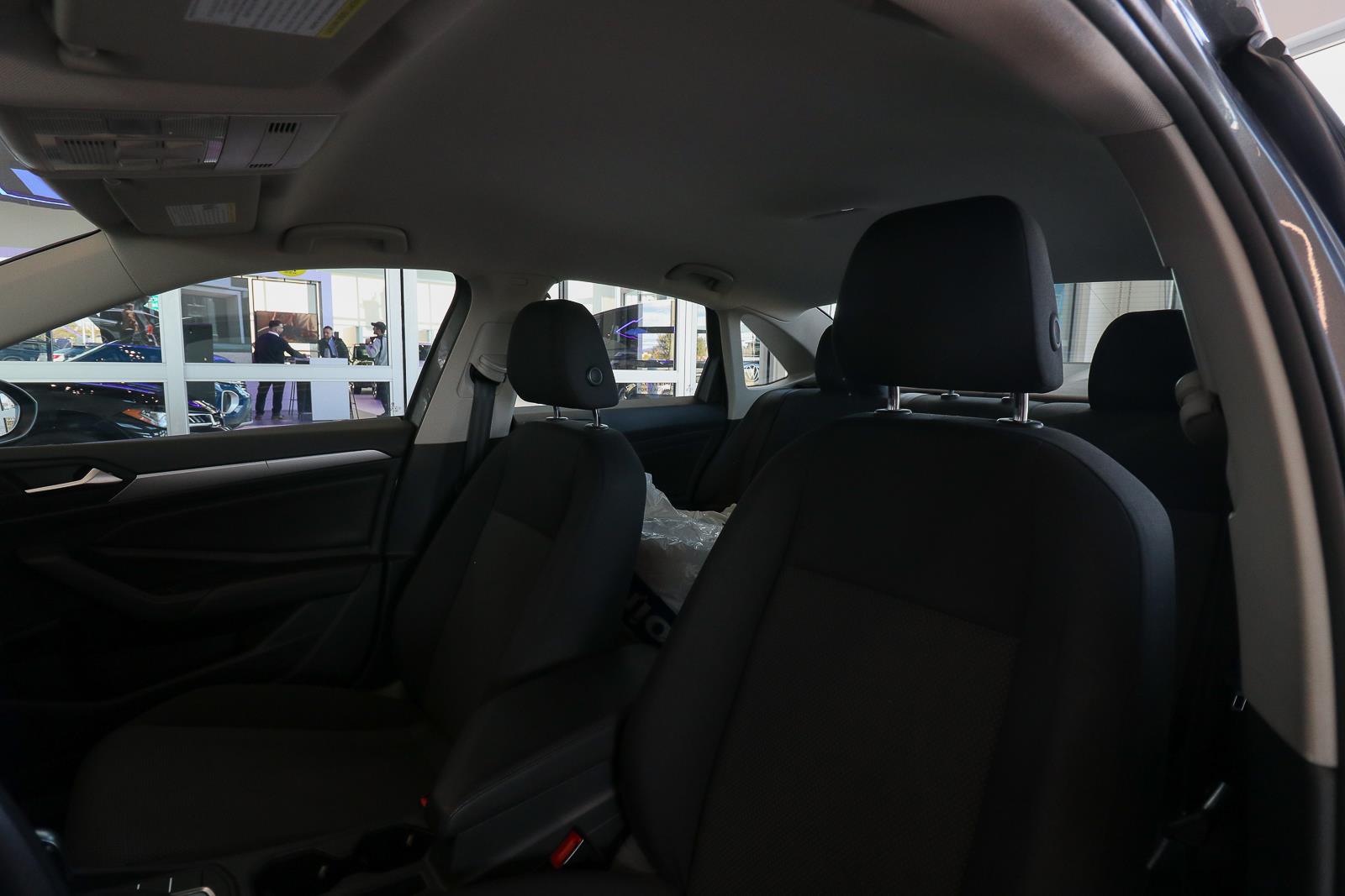 volkswagen Jetta 2020 - 12