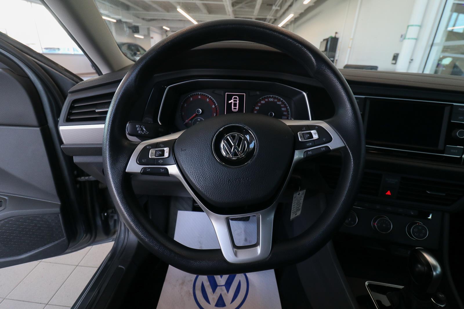 volkswagen Jetta 2020 - 13