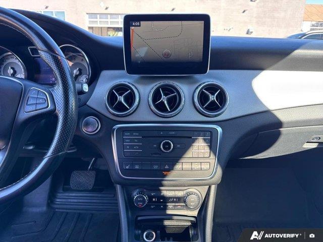 mercedes-benz GLA 2016 - 22