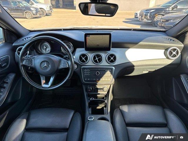 mercedes-benz GLA 2016 - 27