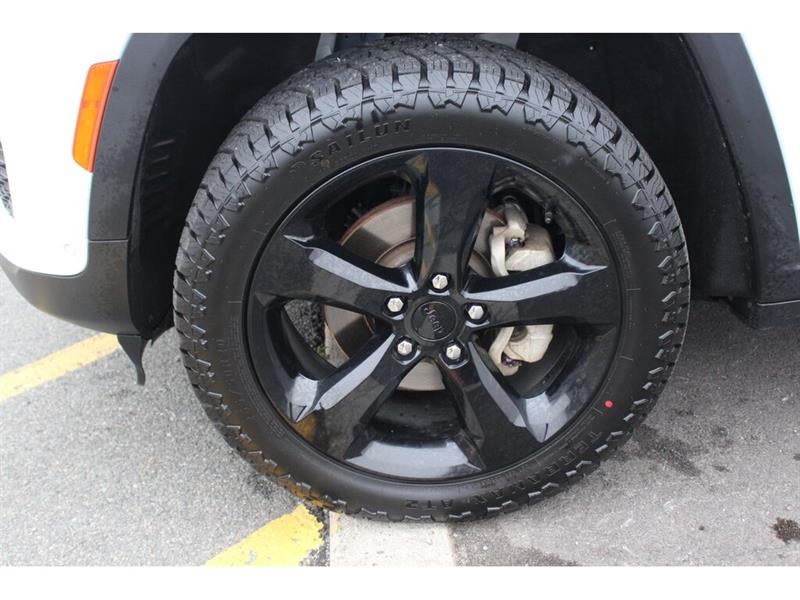 jeep Grand Cherokee 2023 - 10