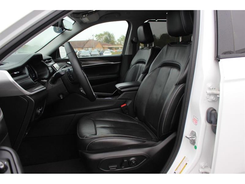 jeep Grand Cherokee 2023 - 12