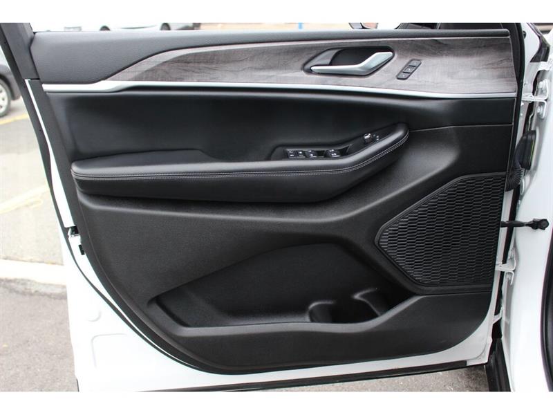 jeep Grand Cherokee 2023 - 56