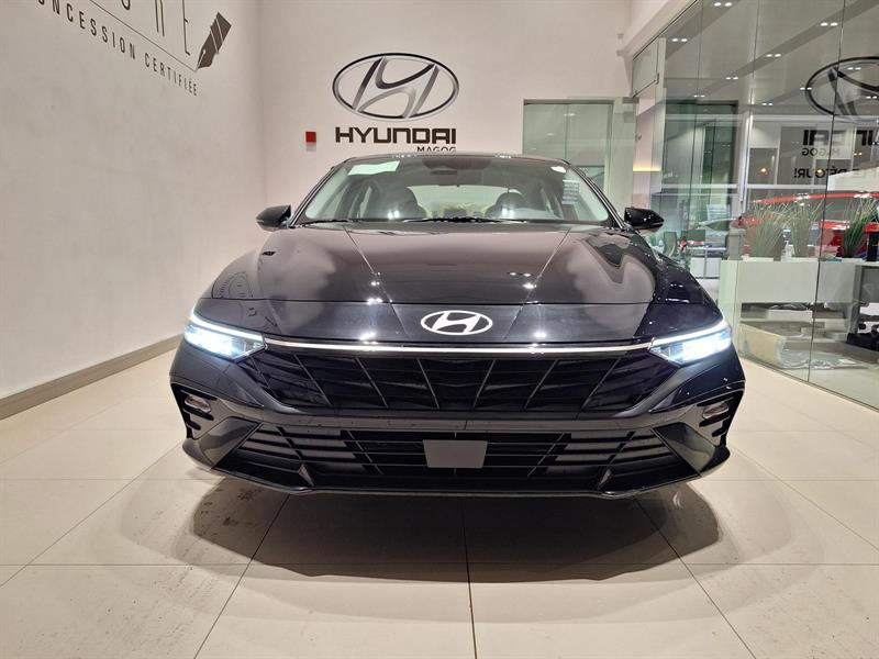 hyundai Elantra 2025 - 2