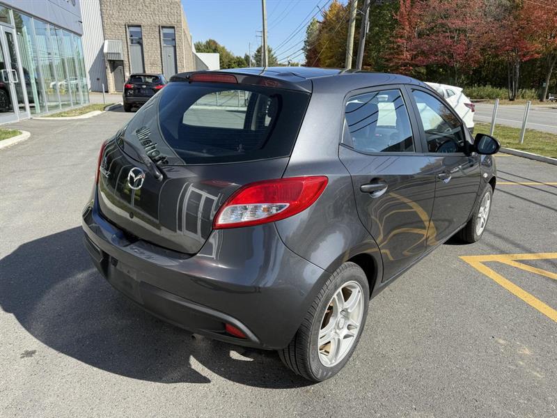 mazda Mazda2 2013 - 8