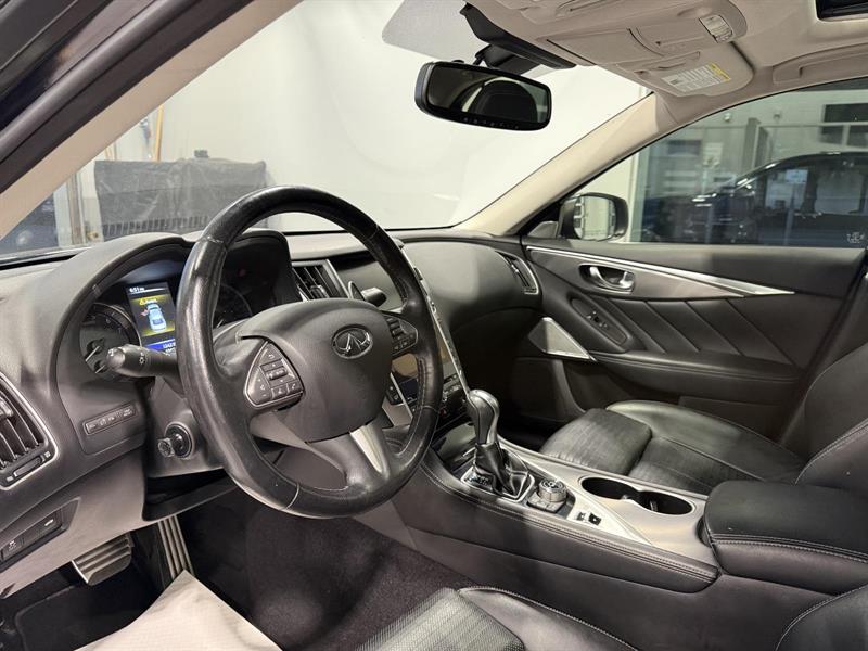 infiniti Q50 2017 - 11