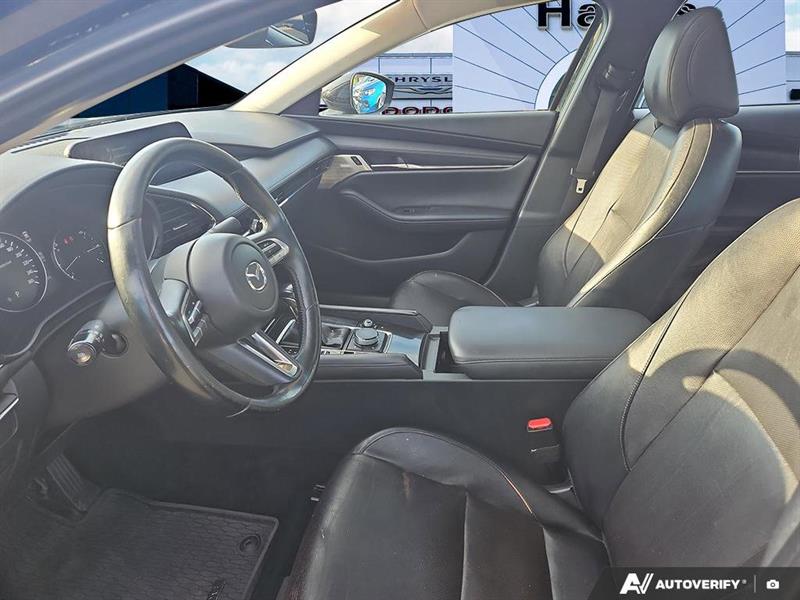 mazda Mazda3 2019 - 13