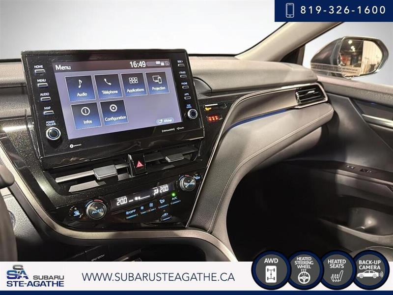 toyota Camry 2022 - 16