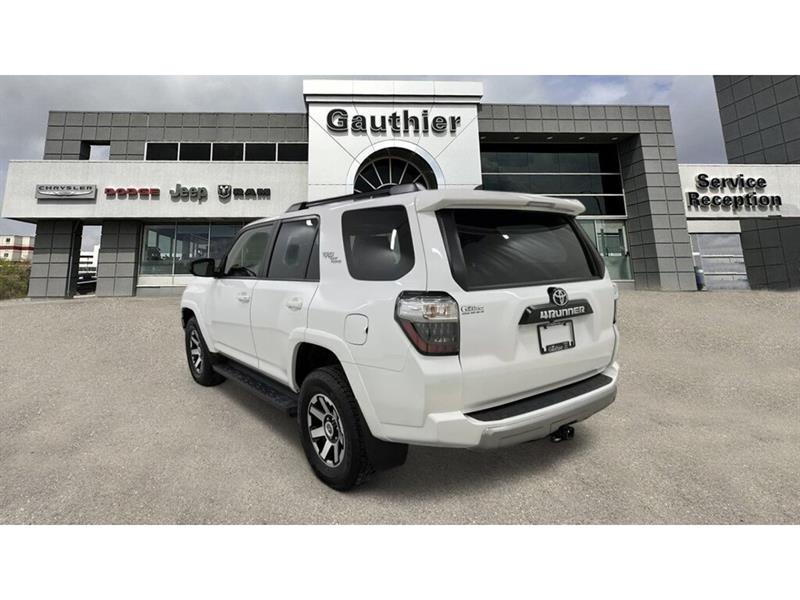 toyota 4Runner 2023 - 4