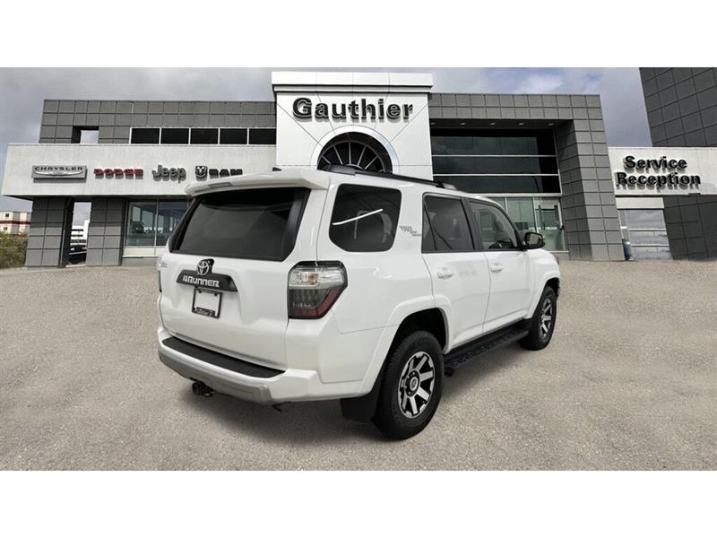 toyota 4Runner 2023 - 6