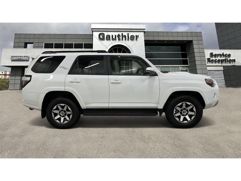 toyota 4Runner 2023 - 7