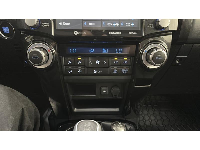 toyota 4Runner 2023 - 16