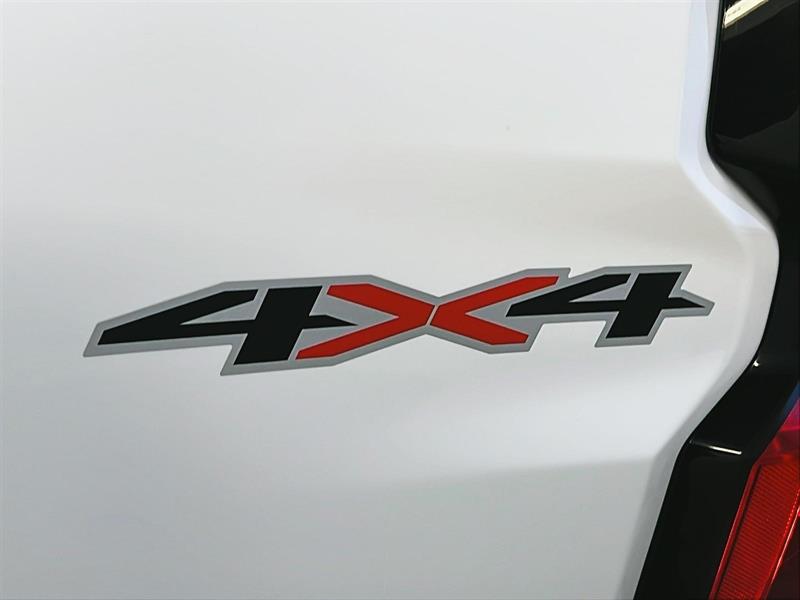 chevrolet Colorado 2023 - 26