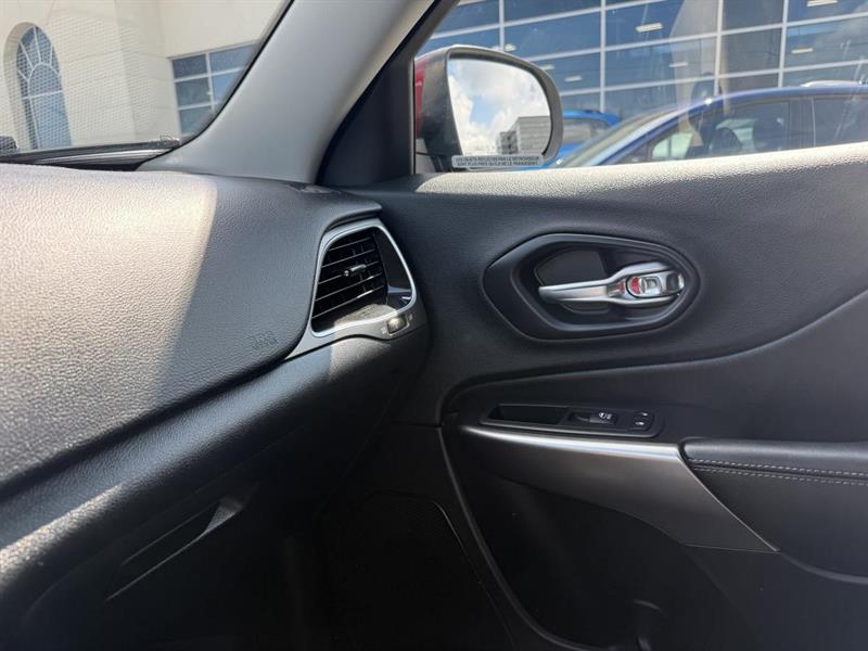 jeep Cherokee 2019 - 8