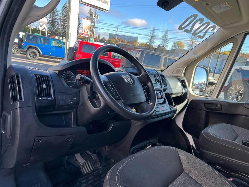 ram ProMaster 2020 - 12