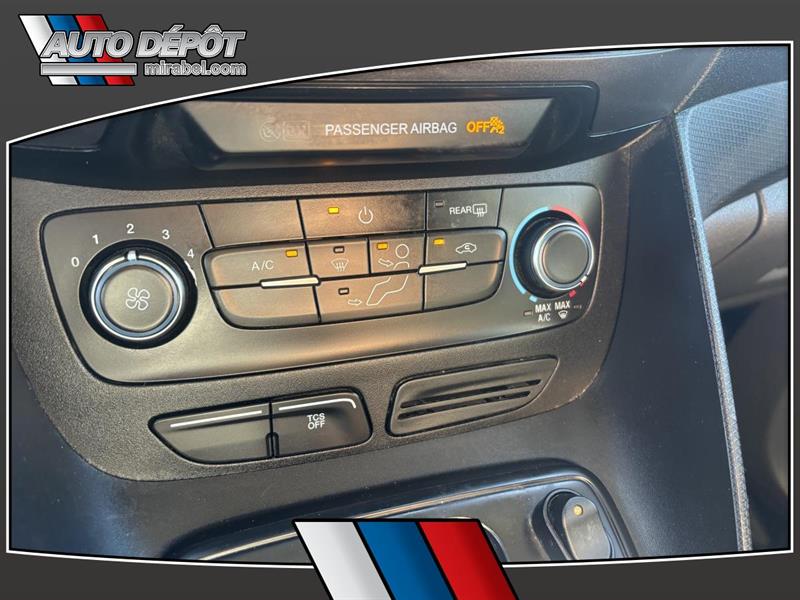 ford Transit Connect 2019 - 13