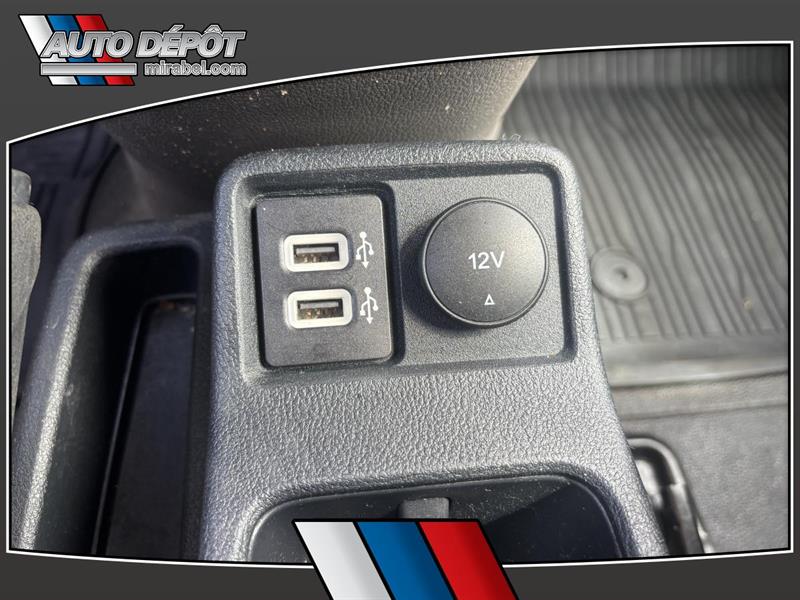 ford Transit Connect 2021 - 13