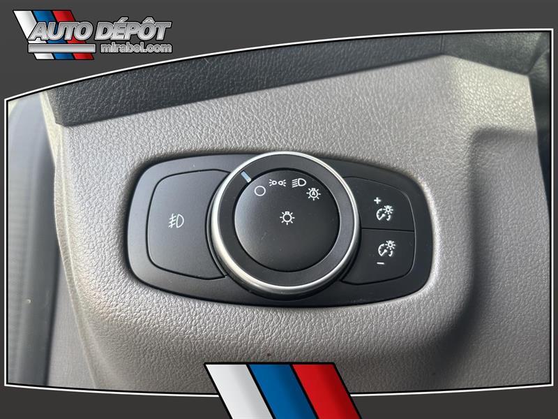 ford Transit Connect 2021 - 17