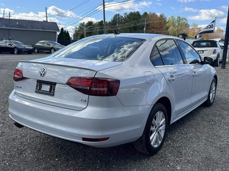 volkswagen Jetta 2017 - 8
