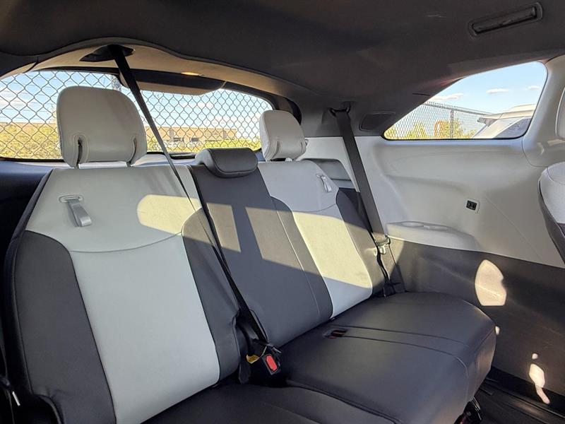 toyota Sienna 2023 - 26